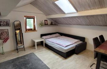 Kleine gemütliche Mansardenwohnung im Südosten Münchens - Foto 16