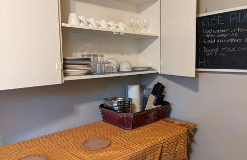 Walker's Paradise 1 with 2 free parking lots - Foto 19