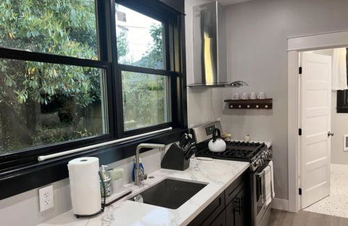 ADA Friendly and AC Little House on the Ferry - Foto 3