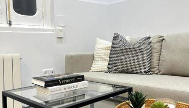 Ubicación inmejorable: 5 minutos del Retiro, WiZink Center, Puerta de Alcala, Goya, Serrano, Velazquez más. - Photo 3