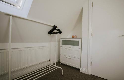 Coach House - Photo 27