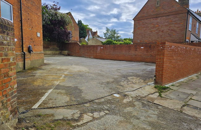 PRIVATE ROOMs In TOWN CENTRE FREE PARKING WIFI AND PATIO WITH AA STAY LTD - Foto 25