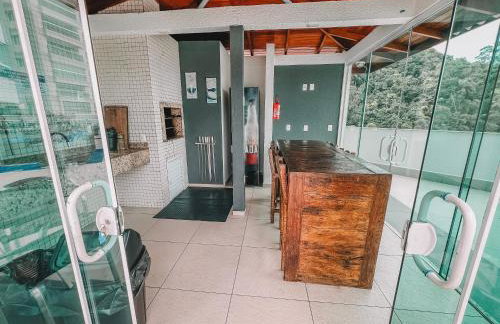 Loft vista panorâmica da Roda gigante e orla de BC - Foto 34