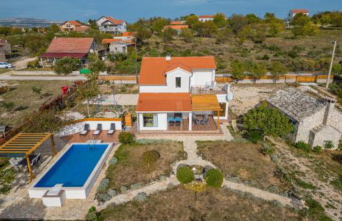 Awesome Home In Krkovic With Sauna - Photo 15