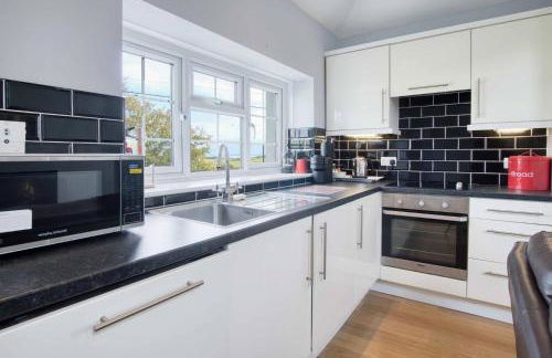 The Granary - 2 Bedroom Apartment - Penally - Photo 12