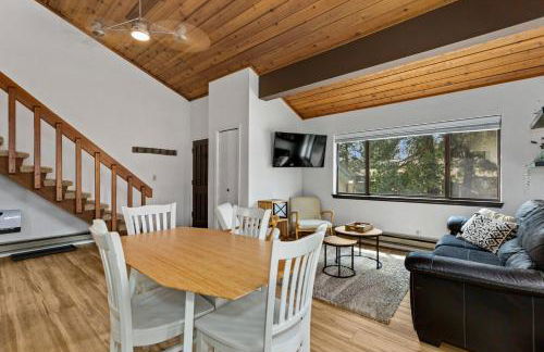 McCall Mountain Getaway - Pet Friendly - Photo 5