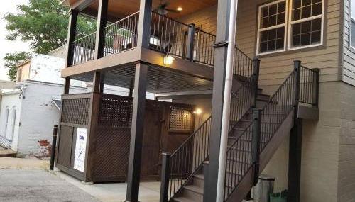 2nd Street -Deck Suite (back entrance) - Foto 1