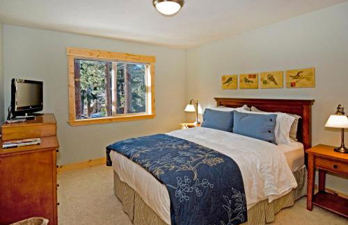 Red Cedar on North Shore - Beautiful 3BR w Gorgeous Furnishings in Tahoe City - Foto 10
