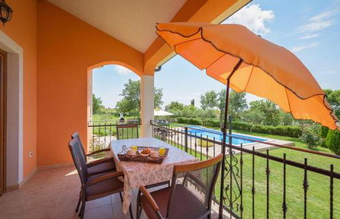 Two-Bedroom Holiday Home In Tinjan - Foto 24