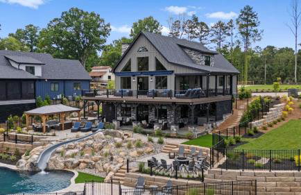 Gray Fox Lodge by Avantstay Waterslide Pool, Theater Sleeps 21 - Foto 160