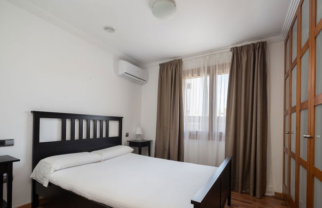 Camelot ​Holiday Homes by LIVVO - Foto 2