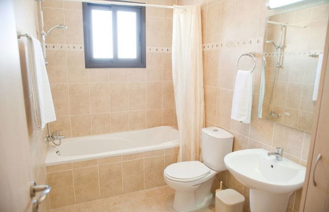 Private Roof Top Terrace Overlooking Pool in Pyla - Foto 6