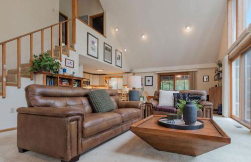 Fireplace Fire Pit Covered Porch & Resort Access - Foto 9