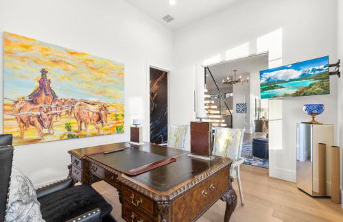 NEW! Luxury Pool Retreat & Casita in Midway Hollow - Foto 35