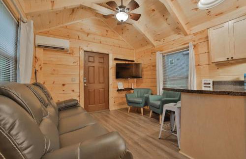 Stefan Cabin Nature-nested Tiny Home Hot Tub - Foto 6