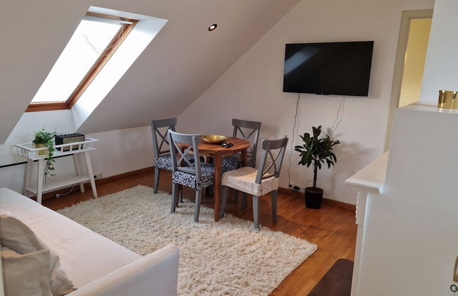 TyzenXL Luxury Vilnius Apartment - Photo 26