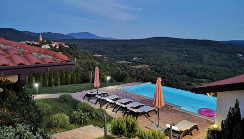 Home Andrea with infinity salty pool - Foto 3