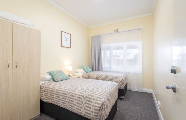 Albany Holiday Units - Photo 9