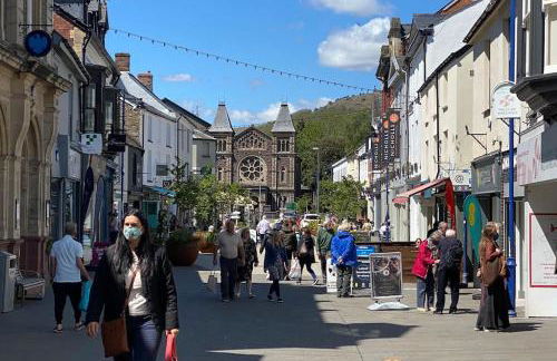 The Crest Hillside Retreat With Hot Tub - Foto 21