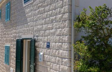 Obala 25, Bol - Photo 3