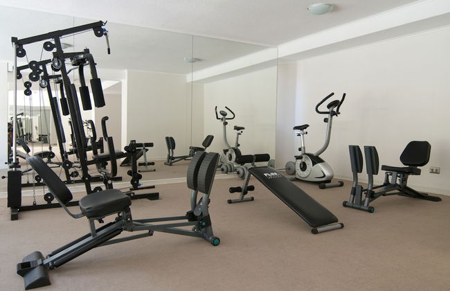 Park Plaza Apart Hotel - Photo 13