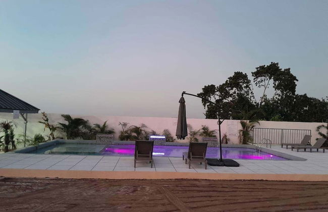 Montana Villa-ochorios-sleeps6-aircon-pool-tv-wifi - Foto 13