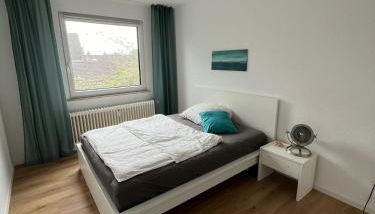 Stylish 2-room apartment with balcony & great location - Photo 4