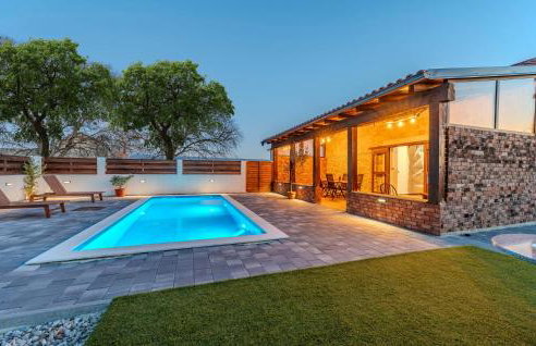 Beautiful Home In Skabrnja - Foto 10