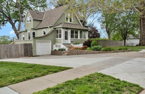 Enchanting Benson Home BBQ & Fenced Yard - Foto 46