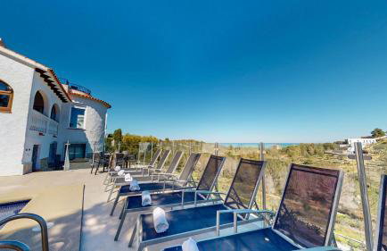 Villa León en Denia, vacaciones con barbacoa en terraza, piscina privada y vistas al Mediterráneo by Family Homes - Foto 4