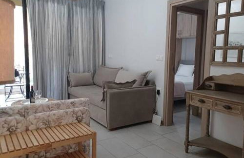 Melivia Luxury Suite - Photo 2