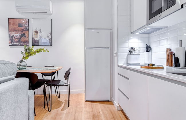 Limehome Madrid C. de Fomento - Photo 40