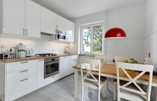 Rotes Haus über den Weinbergen - Foto 12