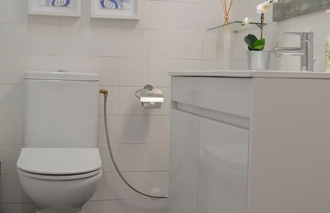 Cozy Apartment in Estoril - Photo 12