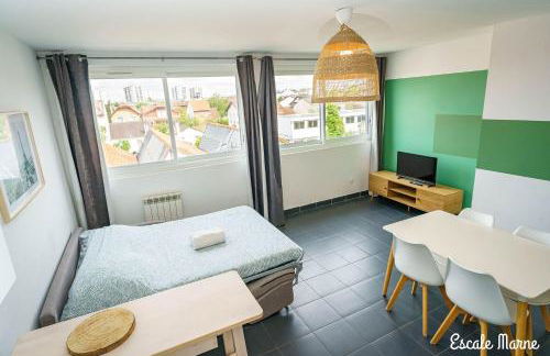 City Loft with rooftop view by Escale-Marne - M8 Tour Eiffel - Parking Gratuit - 201 - Foto 8