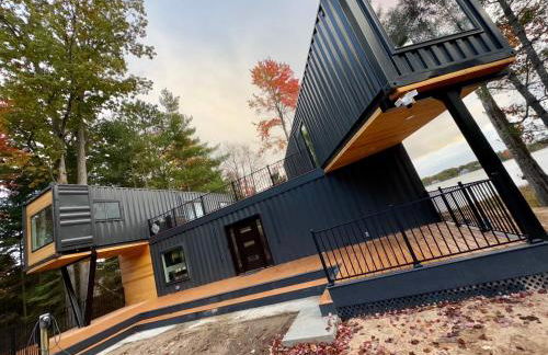 Unique 3-bed Lakefront Container Home - Foto 2