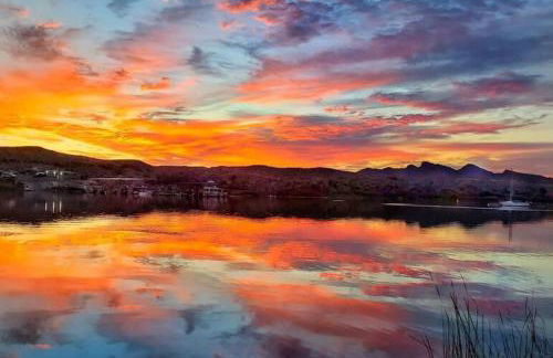 Beach Happy-Lake Close-Private Waterpark Oasis -sleeps 14 - Foto 8