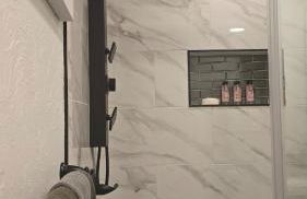 Cozy Comfy and Peaceful Oasis Getaway with Porch - Photo 10