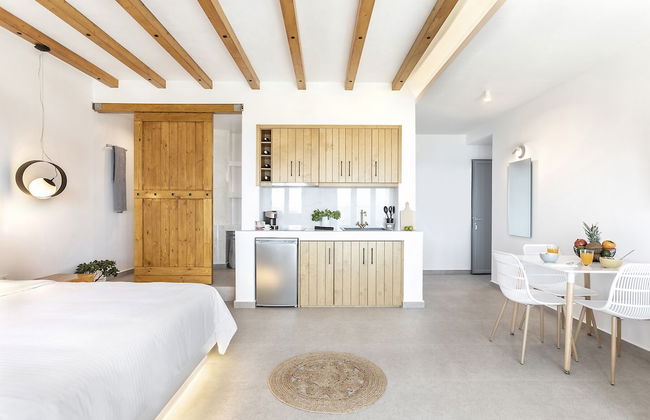 La Estrella 4 Suites with Sea View & 4 Prive Hot Tub - Foto 18