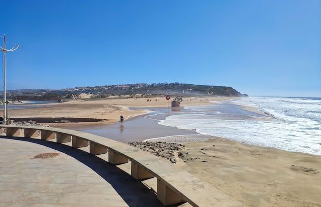 Cozy Vacation Rental in Peaceful Peral, Portugal - Photo 37