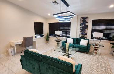 The Villa Orlando College Park Sleeps16 - Monthly Stays - Foto 6