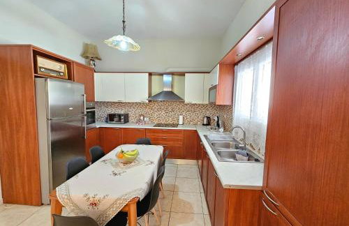 Stamatis Family Apartment - Photo 3