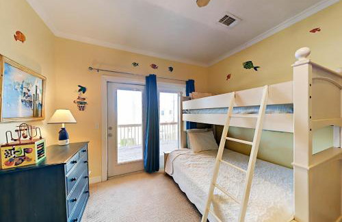 Escape Ocean View l Large Deck Sleeps 10 - Foto 26