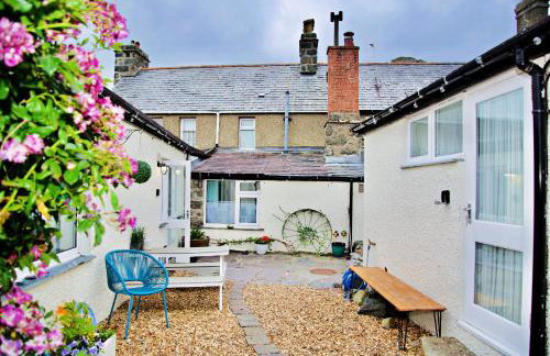 Porthyraur castle view, beach, parking,EV point Pet friendly - Foto 40