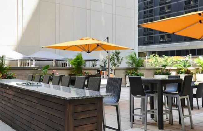 The Stratus - Vibrant Studio in Heart of Downtown - Foto 20