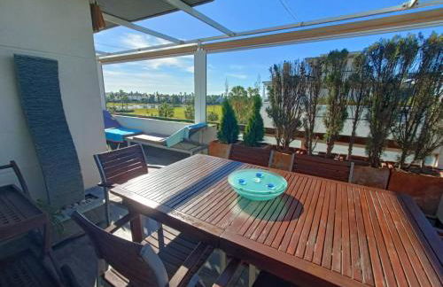 artQhost Costa Ballena Penthouse Ocean and Golf views & Free Parking - Photo 11