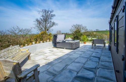 Carn Springs Lodge - 3 Bed - Devonshire Dr - Tenby - Photo 50