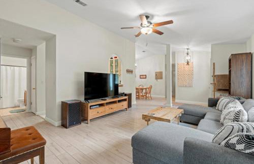 3br 2bath near Town Center - Photo 23