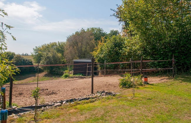 Charming Holiday Home in Houyet Near Forest - Foto 31