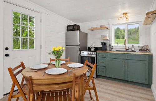 Charming & Freshly Restored Farmhouse 1 mile from center of Stowe - Foto 9
